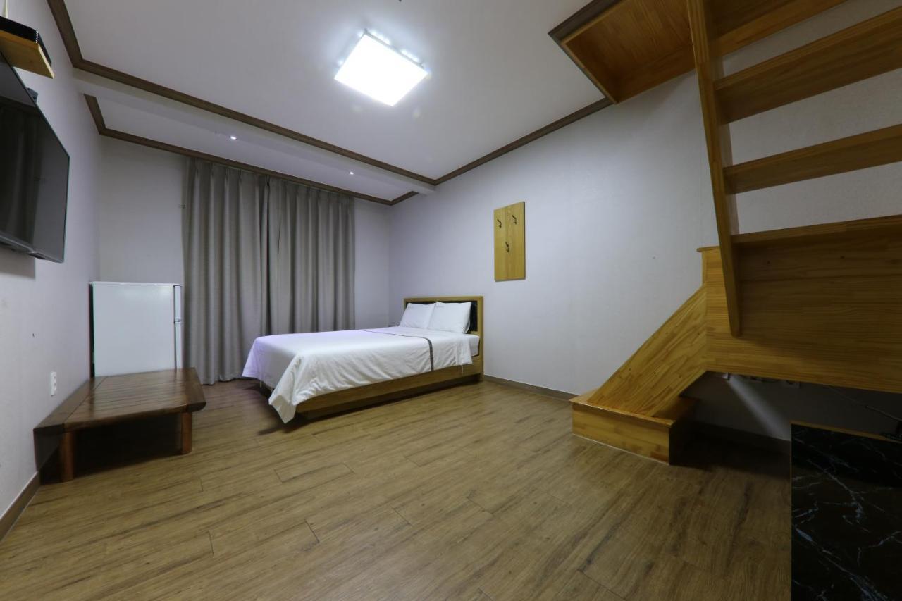 Daecheon Island Hotel Борьонг Екстериор снимка