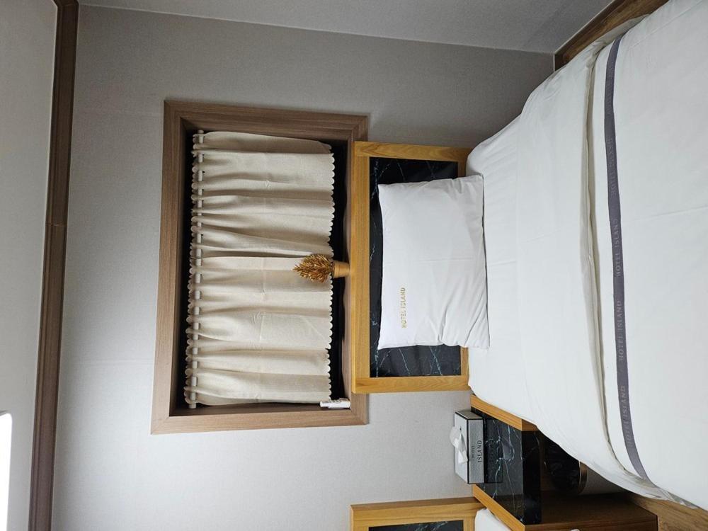 Daecheon Island Hotel Борьонг Екстериор снимка