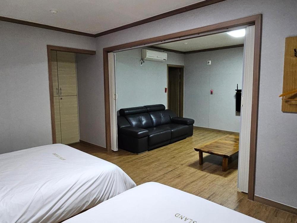 Daecheon Island Hotel Борьонг Екстериор снимка