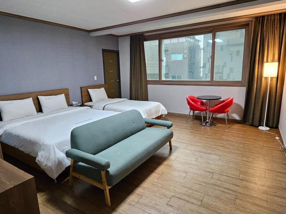Daecheon Island Hotel Борьонг Екстериор снимка